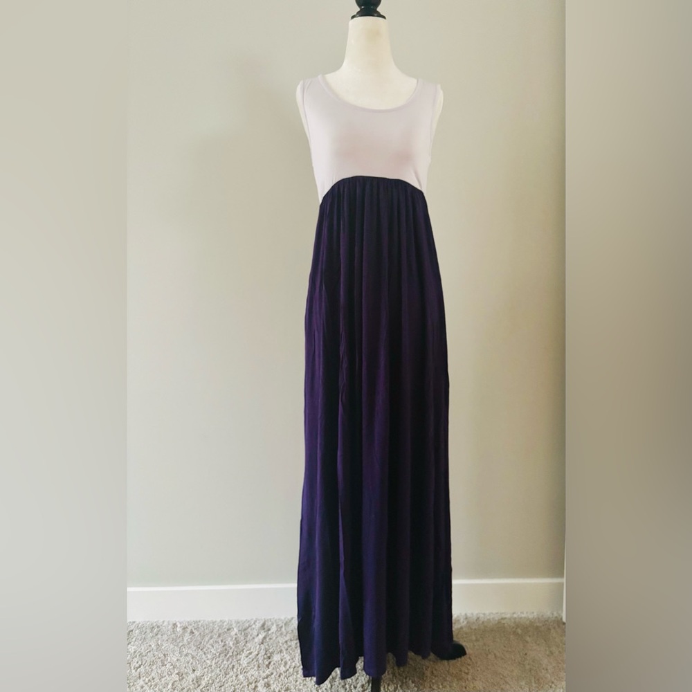 Chic White & Purple Maternity Maxi Dress
